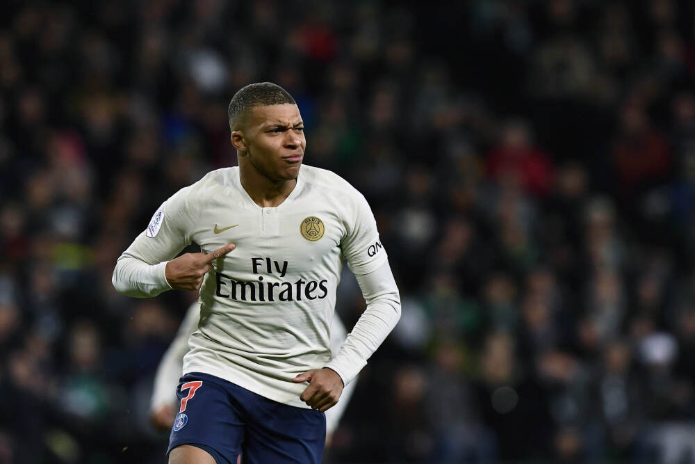 冬季新款设计感水洗牛仔裤个性手绘直筒裤潮流宽松松紧嘻哈风长裤